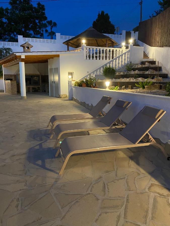 Villa Alhambra - Dale A Tu Familia Las Vacaciones Y El Descanso Que Se Merecen Calp Extérieur photo